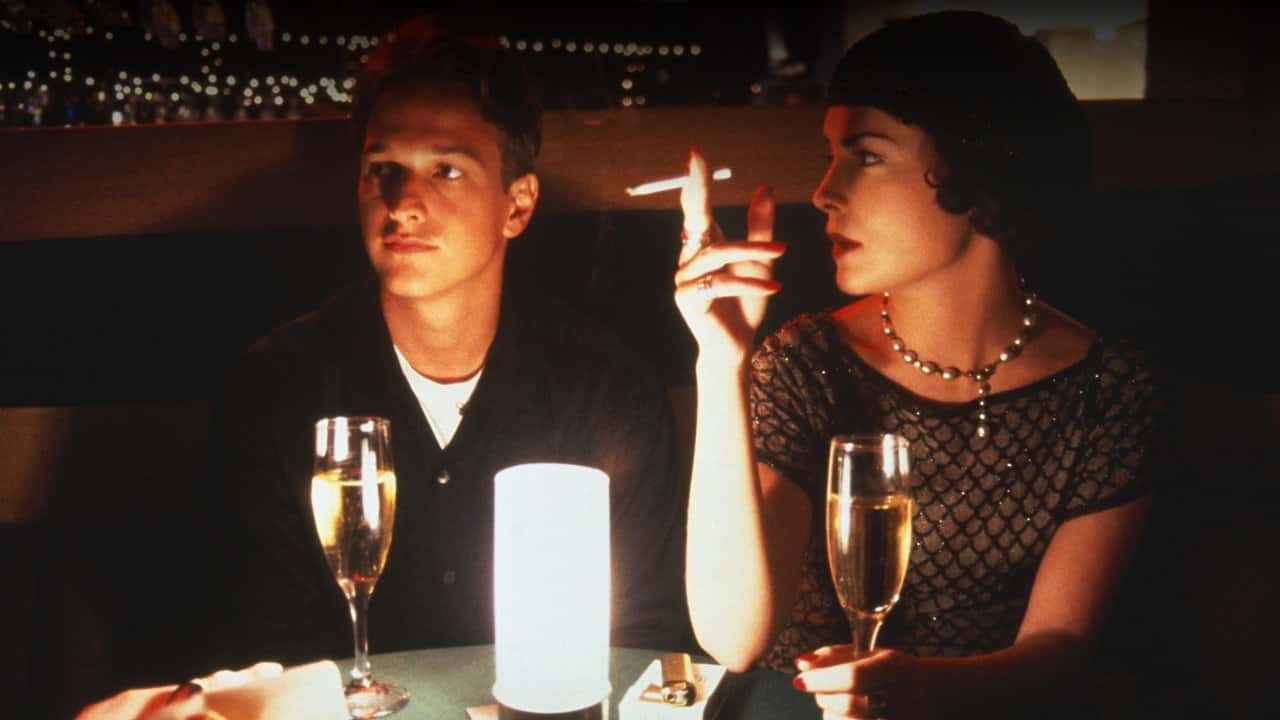 Кадр з фільму Кохання втрьох (1994)