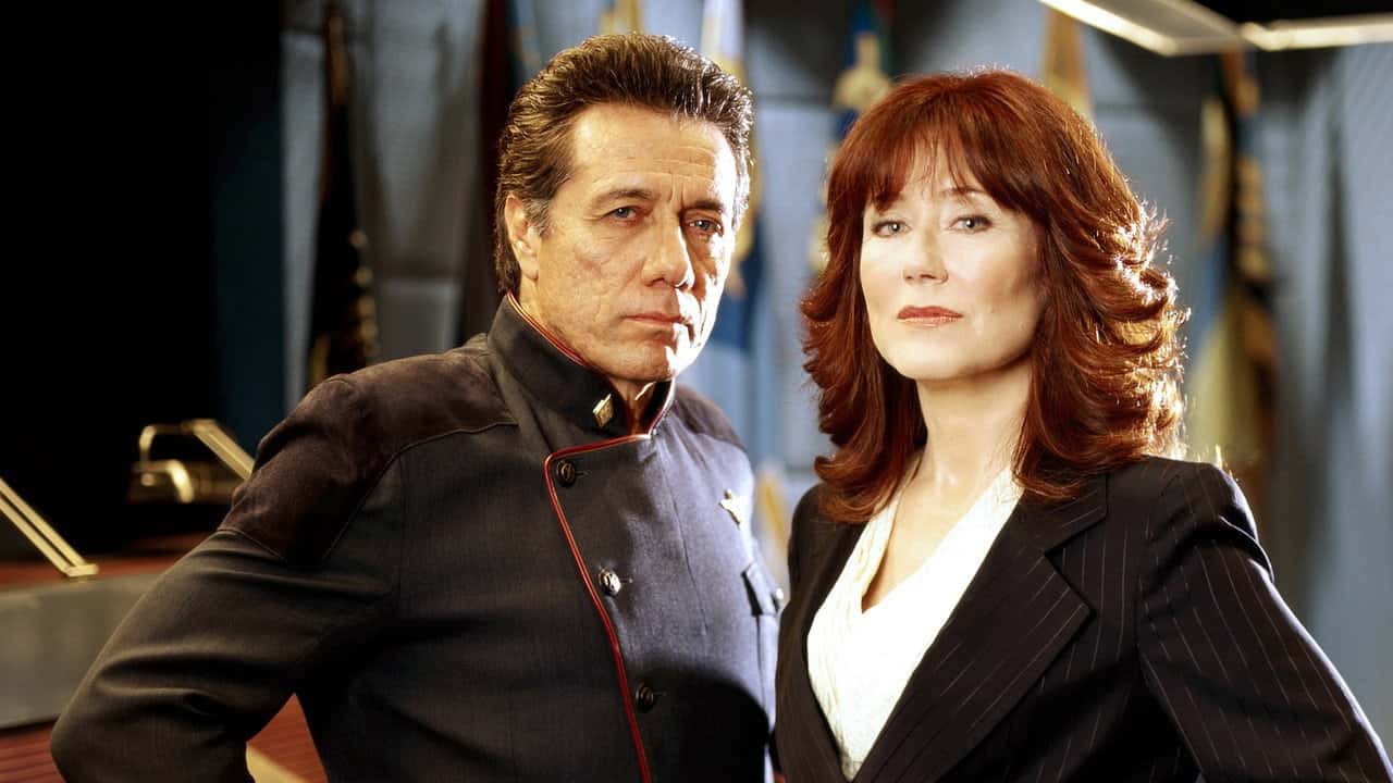 Кадр із серіалу Зоряний крейсер "Галактика" Мінісерії (2003)