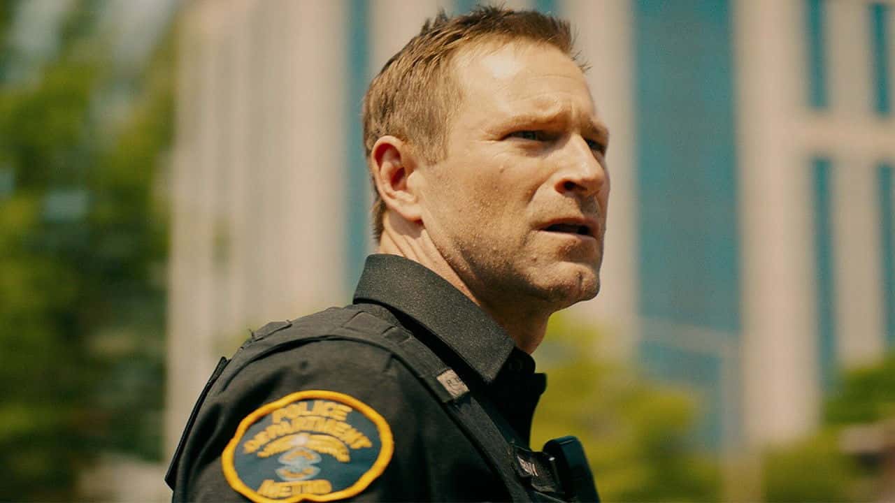 Кадр з фільму Службовий обов'язок (2019)