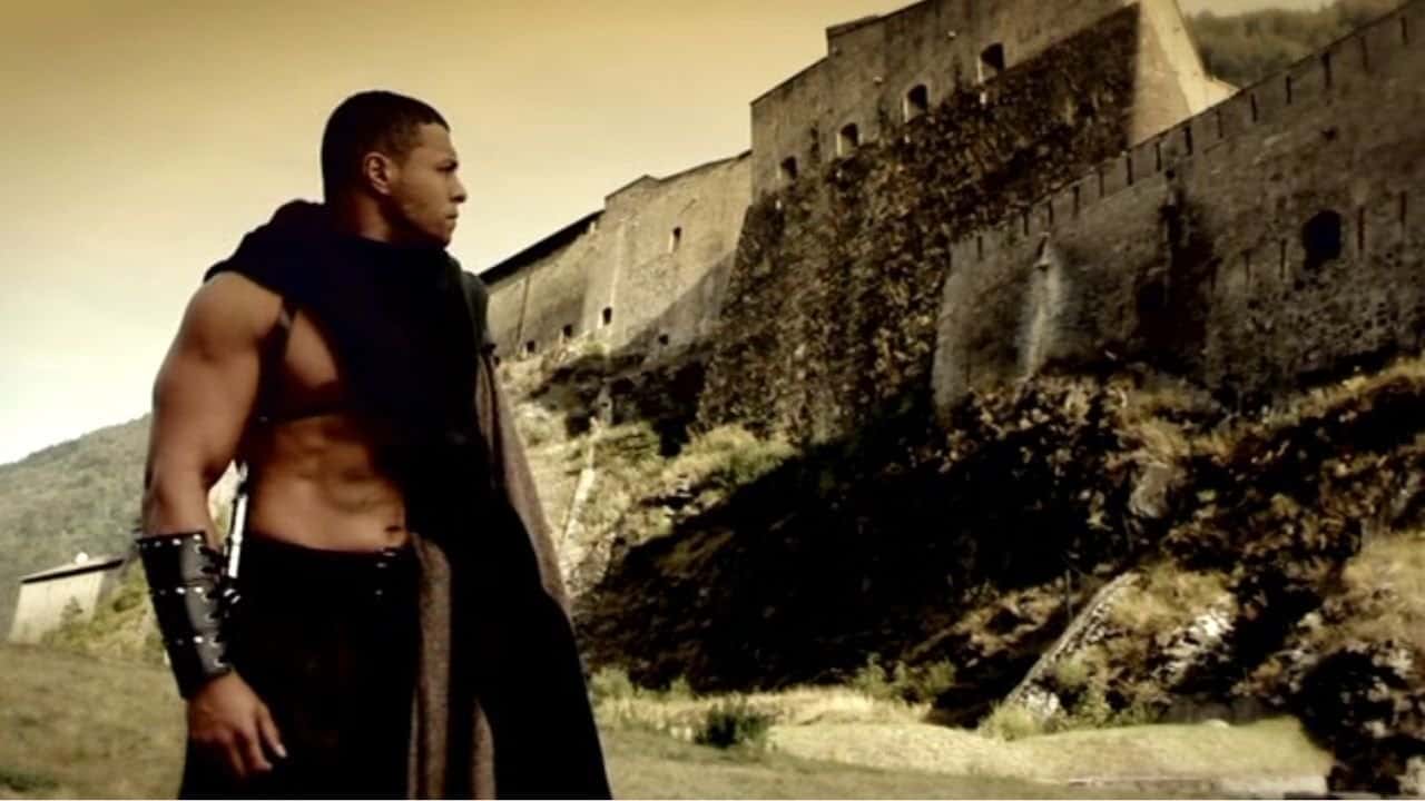 Кадр з фільму Королівство гладіаторів (2011)