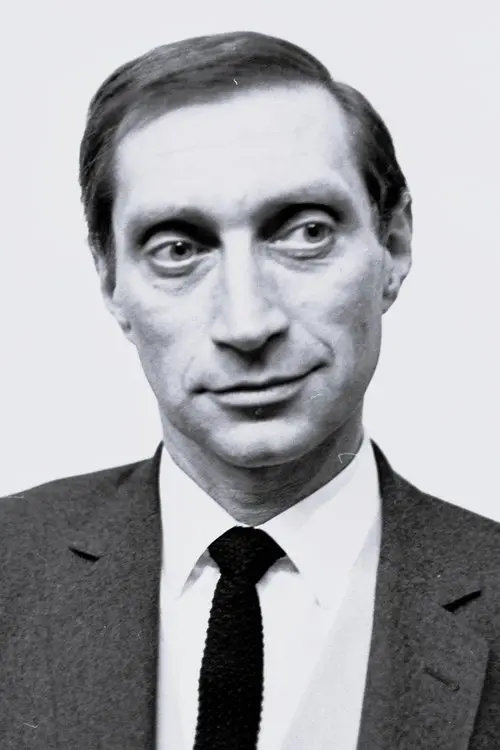 Фото Vladek Sheybal