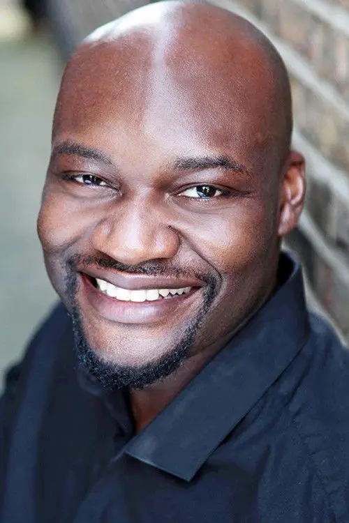 Фото Larry Olubamiwo