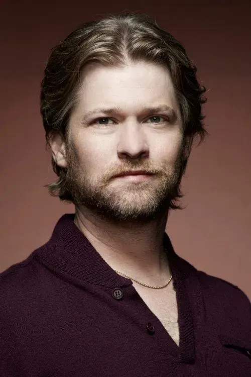 Фото Todd Lowe