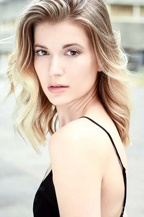 Фото Emma Johnson