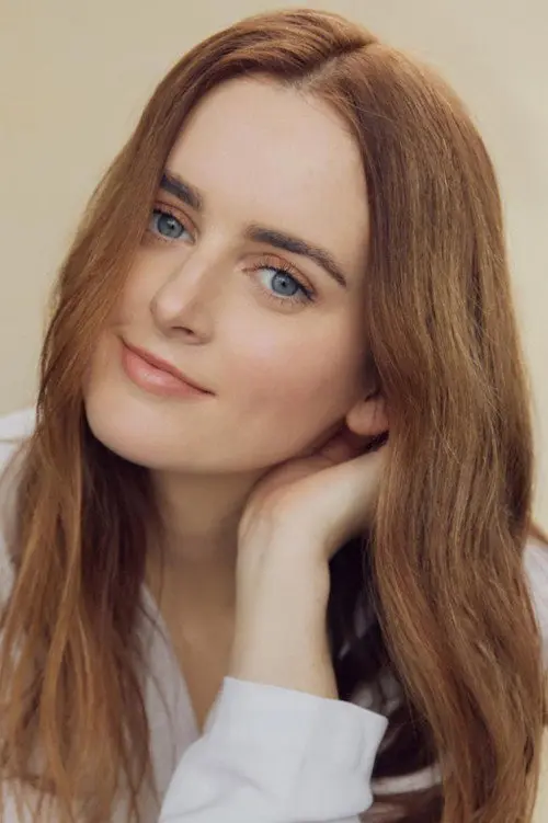 Фото Sophie McShera