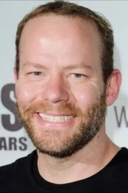 Фото Дрю Пірс