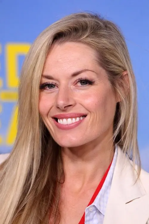 Фото Madeleine West