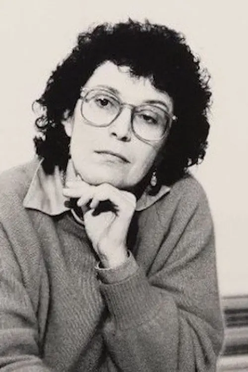 Фото Joan Micklin Silver