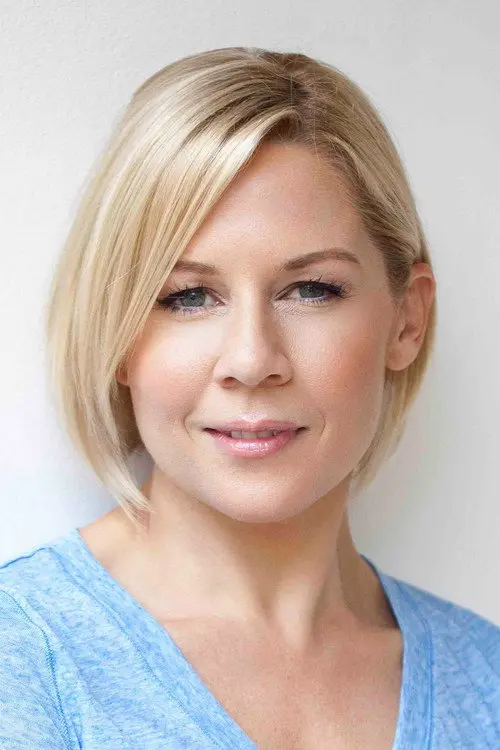 Фото Gigi Edgley