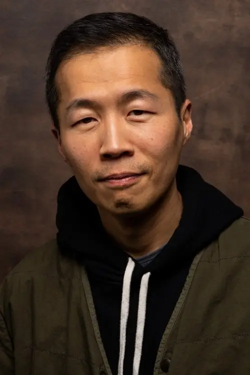 Фото Lee Isaac Chung