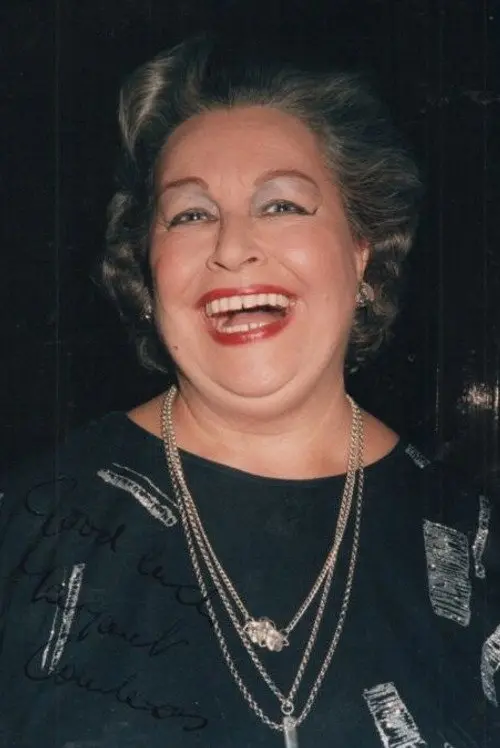 Фото Margaret Courtenay