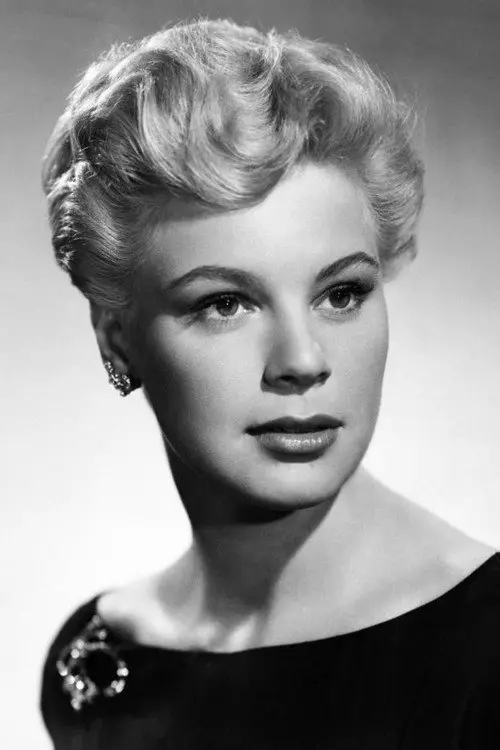 Фото Betsy Palmer