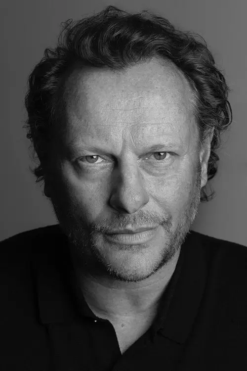 Фото Neil Stuke