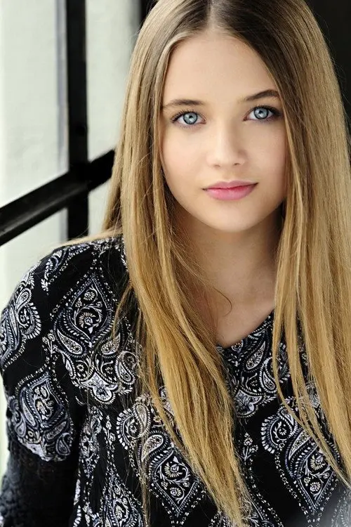 Фото Reylynn Caster