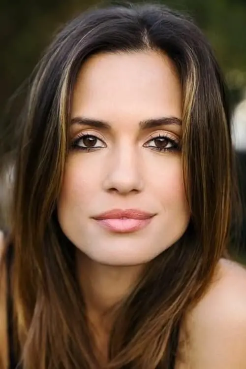 Фото Torrey DeVitto