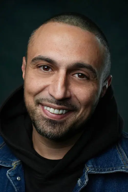 Фото Adam Deacon