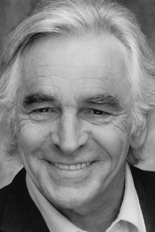 Фото Donnelly Rhodes