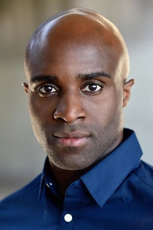 Фото Toby Onwumere