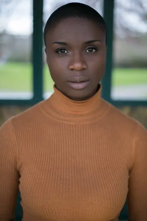 Фото Ann Akinjirin