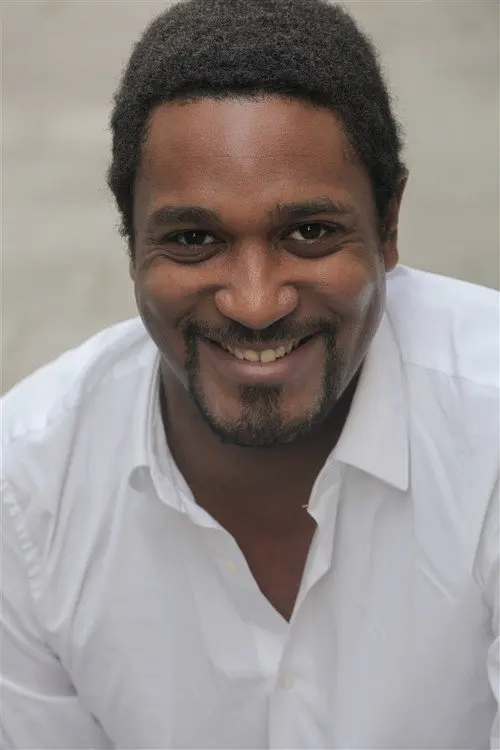 Фото Daniel Njo Lobé