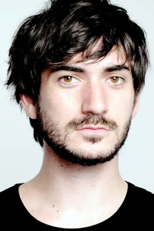Фото George Maguire