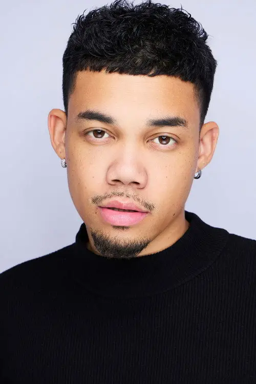 Фото Roshon Fegan