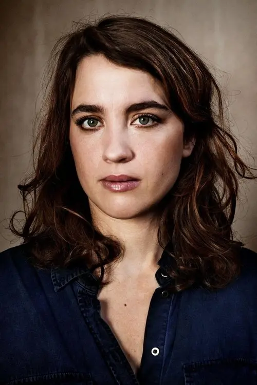 Фото Adèle Haenel