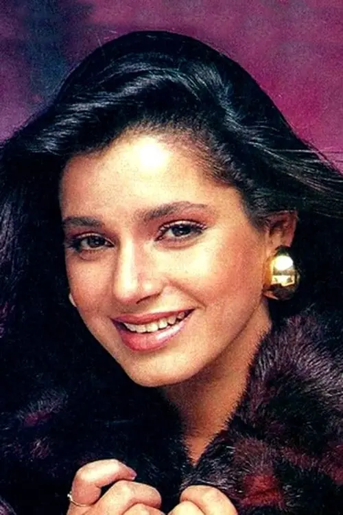 Фото Neelam Kothari