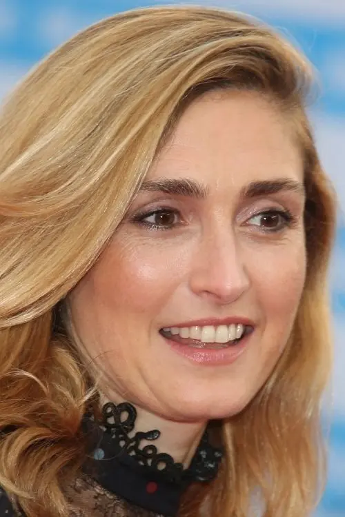 Фото Julie Gayet