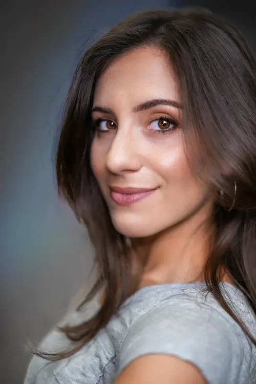 Фото Eliana Ghen