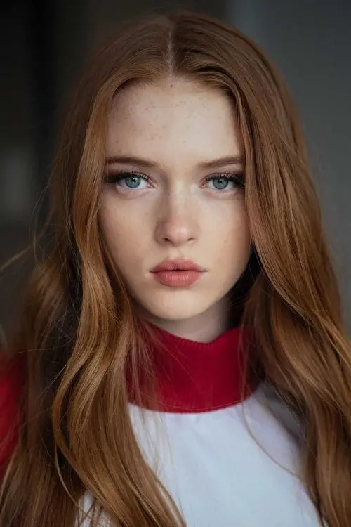 Фото Larsen Thompson