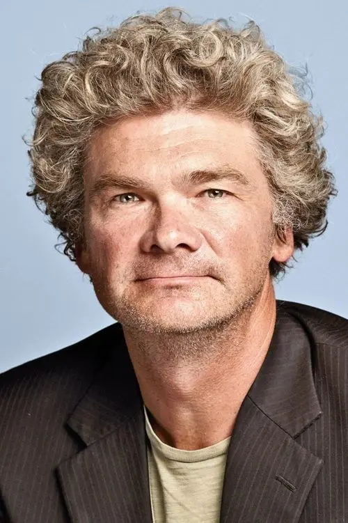 Фото Simon Farnaby