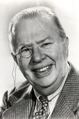 Фото Charles Coburn