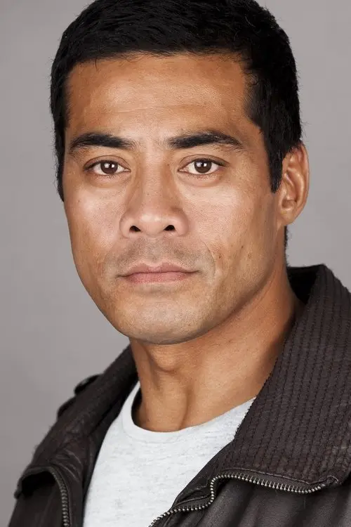 Фото Robbie Magasiva