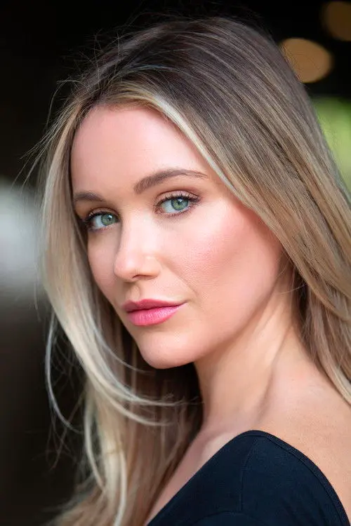 Фото Katrina Bowden