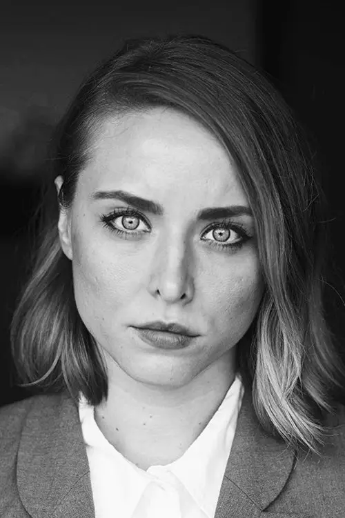 Фото Cate Jones