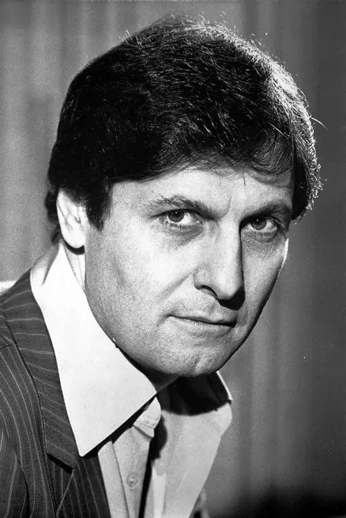 Фото Joseph Bologna