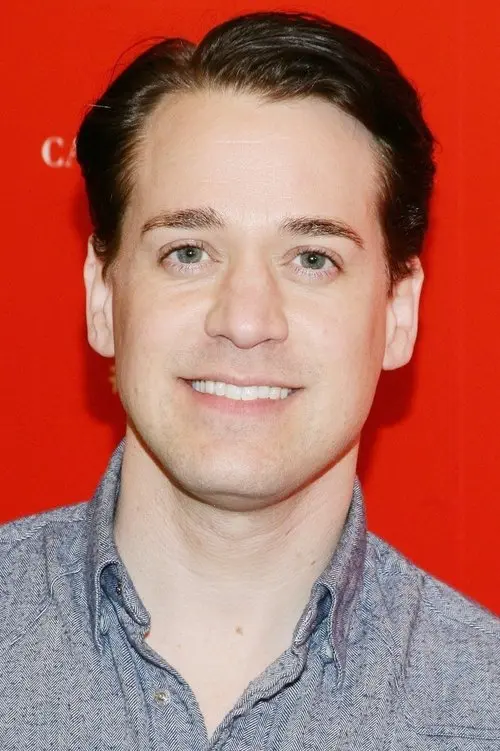 Фото T. R. Knight