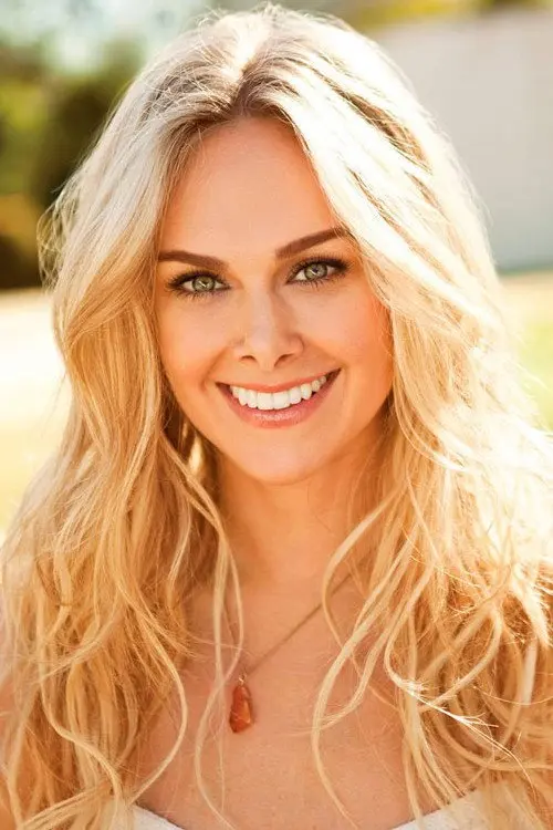 Фото Laura Bell Bundy
