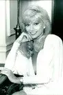 Lois Hamilton