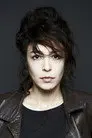 Adrienne Pauly