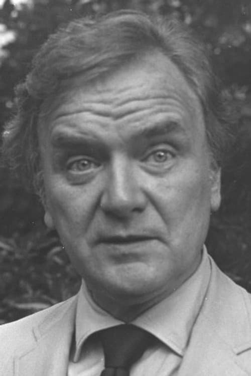 Kevin O'Morrison photo
