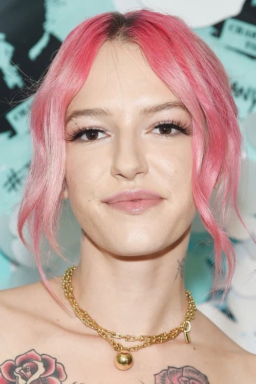 Фото Bria Vinaite
