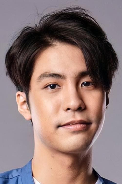 ธีรภัทร โลหนันทน์ photo