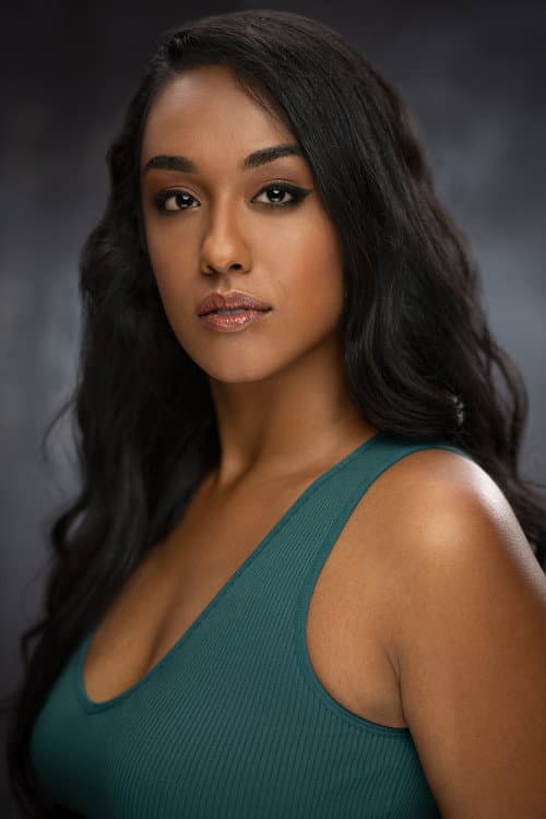 Фото Nikki Chohan