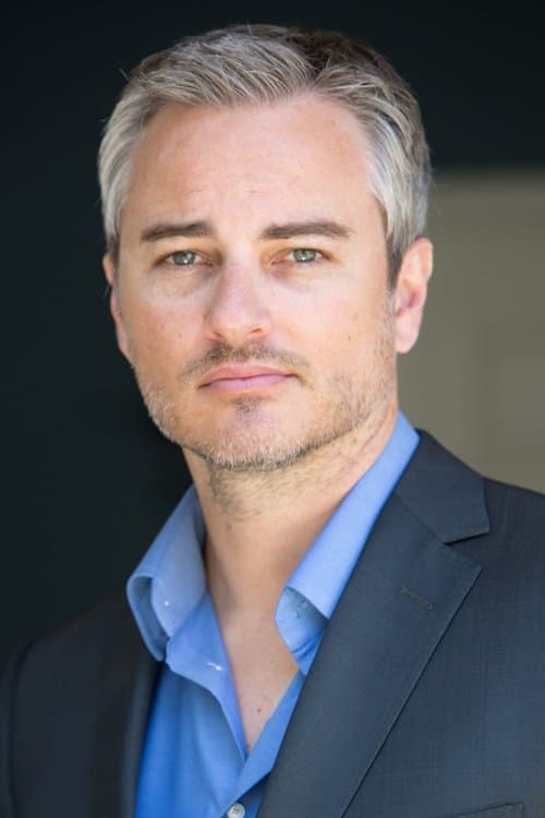 Фото Kerr Smith