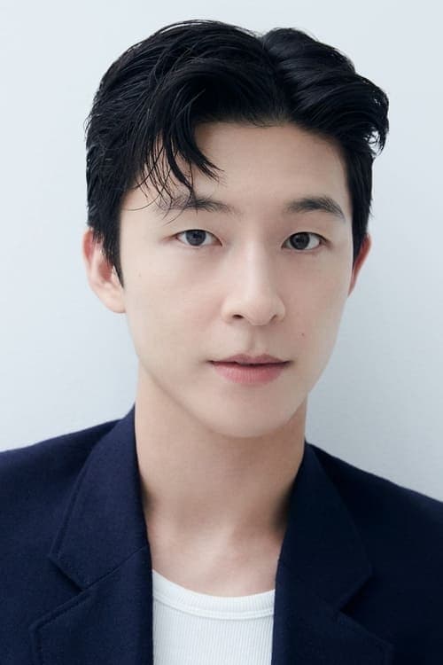 홍경 photo