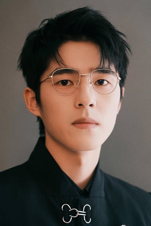 刘昊然 photo