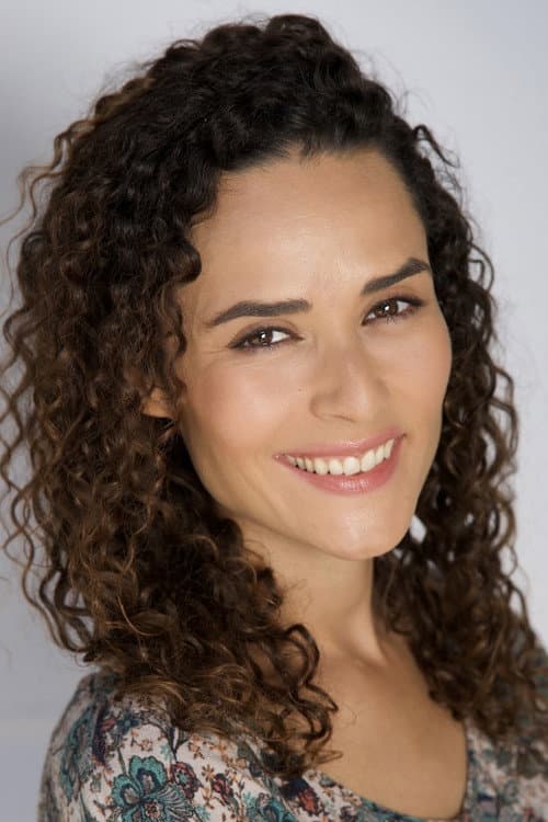 Stephanie Nogueras photo