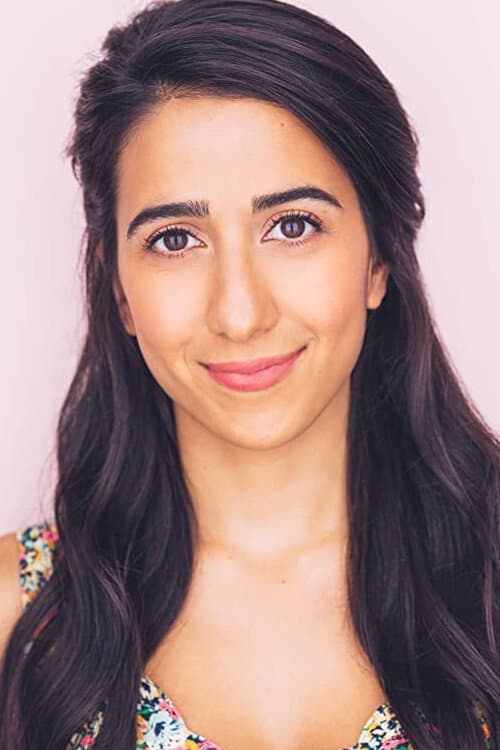 Sinem Gulturk photo